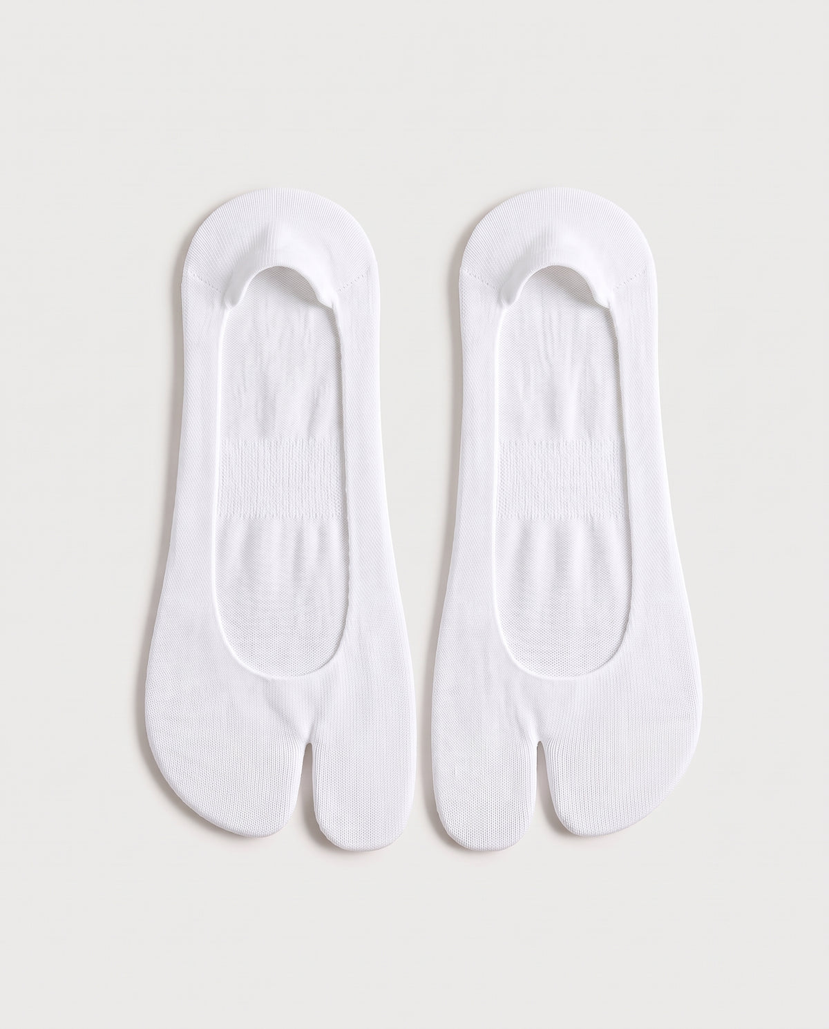 Socquettes fendues blanches