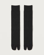 Chaussettes longues fendues noires