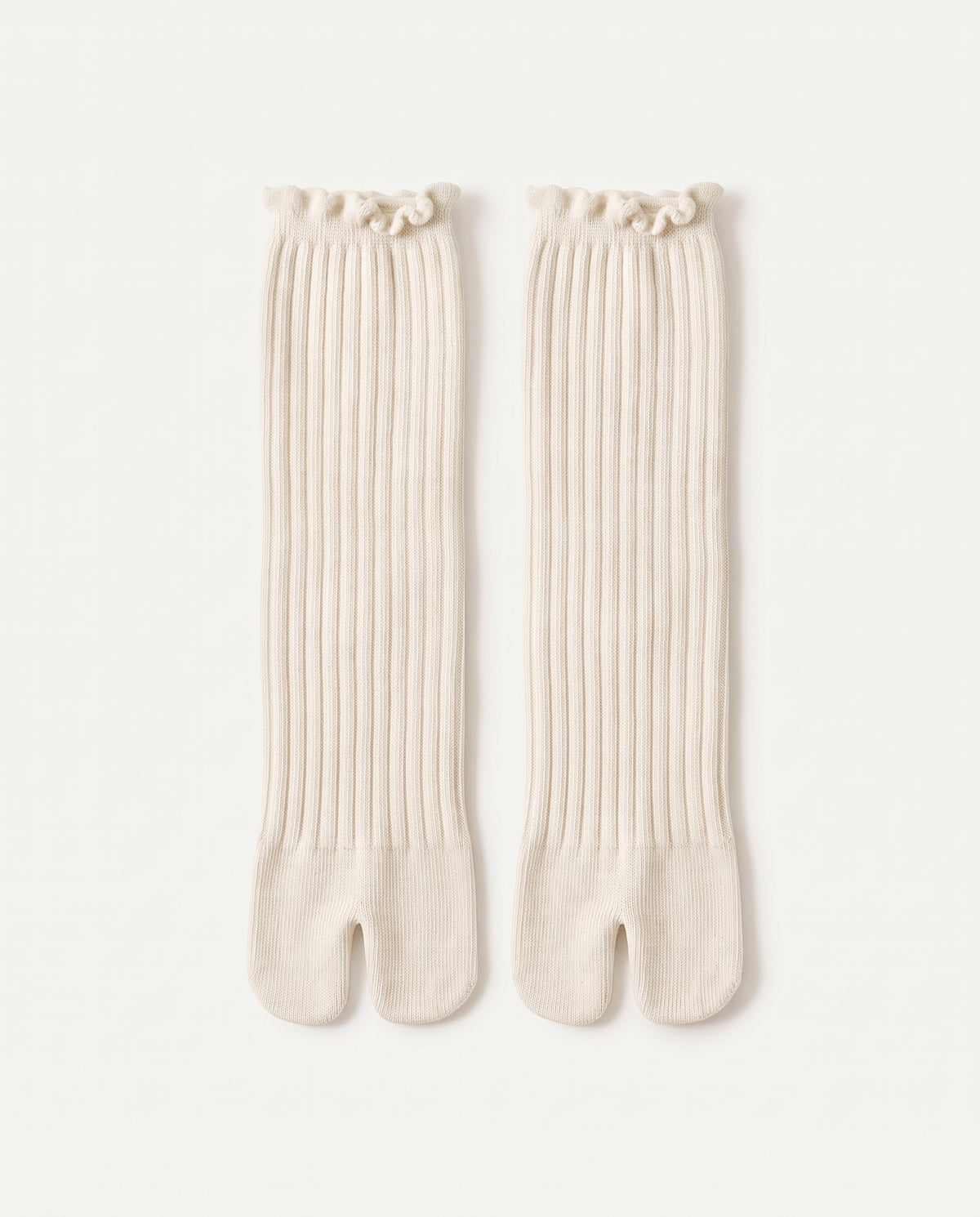 Chaussettes mi-longues fendues ivoire